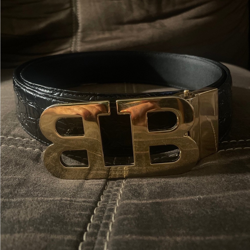 ❌SOLD❌Bally Reversible Belt